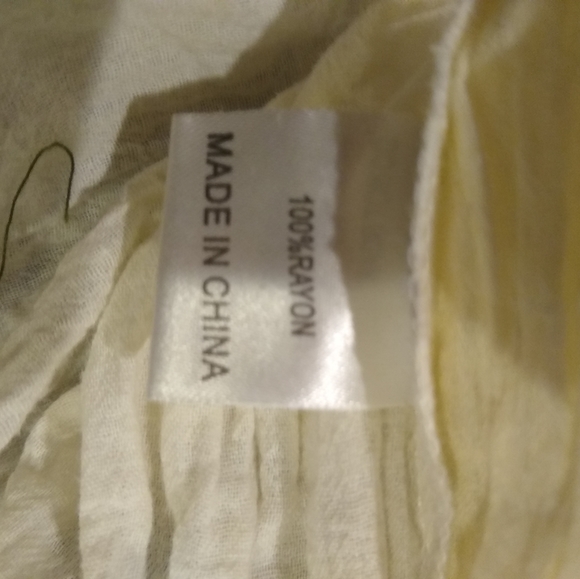 LF Seek the Label Embroidered Off Shoulder Blouse - Picture 10 of 11